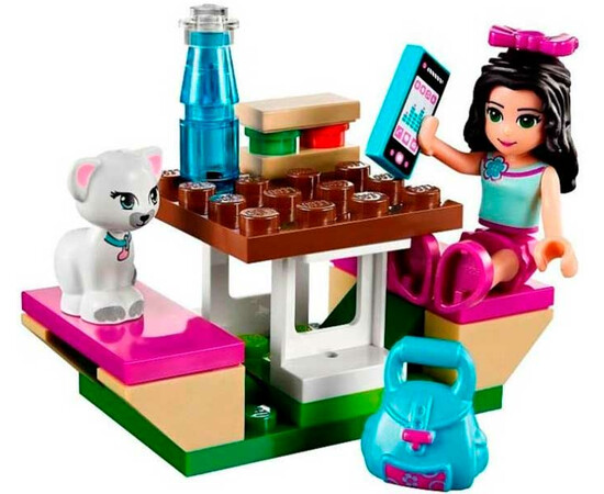 LEGO Friends Спортивный Автомобиль Эммы (41013) Эмма за столом